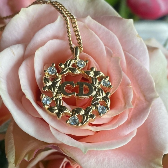 AUTHENTIC vintage gold tone Christian Dior necklace with crystals - Picture 9 of 10